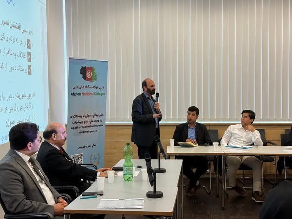 The National Dialogue Holds Its First Meeting in Berlin